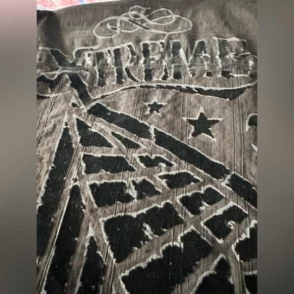 Affliction Xtreme Couture men’s size Large button down shirt EUC - Picture 11 of 13